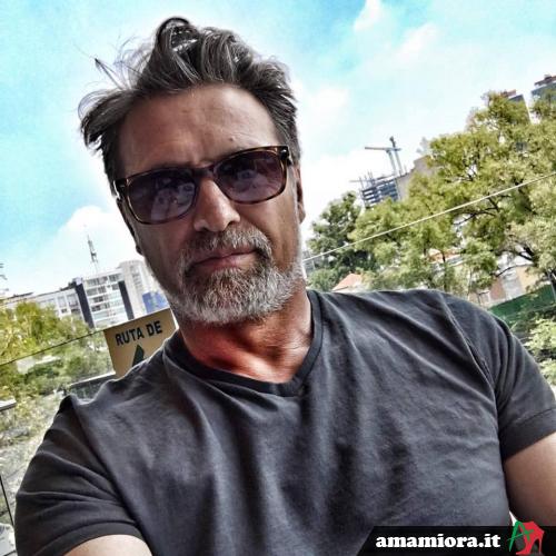 laurent77 - date a Italian, 100% free laurent77