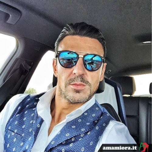 thomas516 - date a Italian, 100% free thomas516