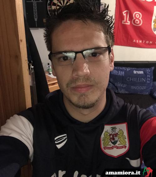 englishawk - date a Italian, 100% free englishawk