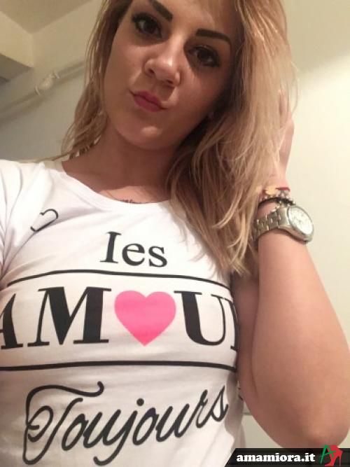 sophie1221 - date a Italian, 100% free sophie1221