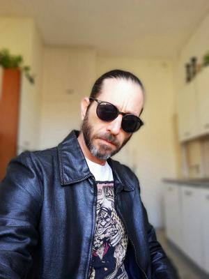 spokthecat - date a Italian, 100% free spokthecat