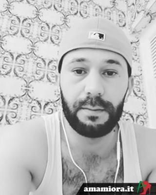 moulahi - date a Italian, 100% free moulahi