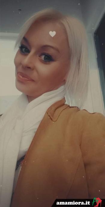 amandine58 - date a Italian, 100% free amandine58