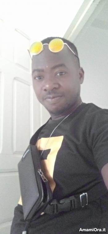 54190947 - date a Italian, 100% free 54190947