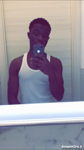 elvismc - date a Italian, 100% free elvismc