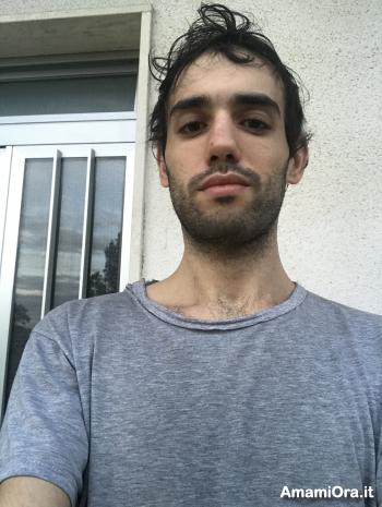 nille - date a Italian, 100% free nille