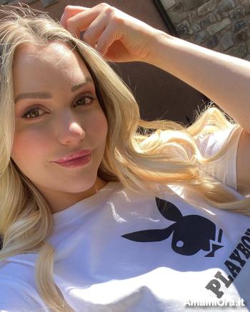 chiara12 - date a Italian, 100% free chiara12