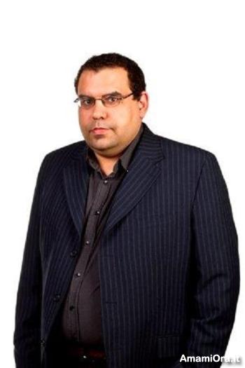 batman - date a Italian, 100% free batman