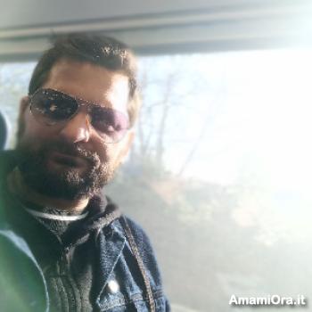 cuckold001 - date a Italian, 100% free cuckold001