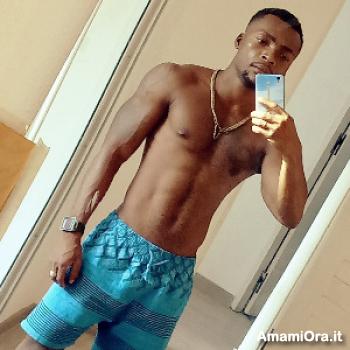 thomsin - date a Italian, 100% free thomsin