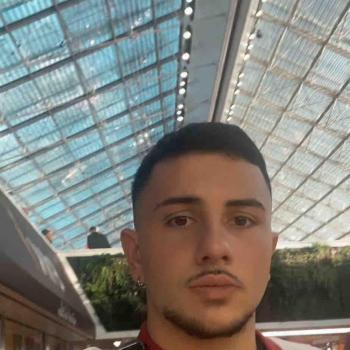 manu999 - date a Italian, 100% free manu999