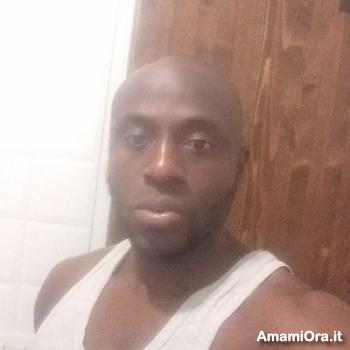 bri94 - date a Italian, 100% free bri94