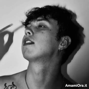 vvvvv5 - date a Italian, 100% free vvvvv5