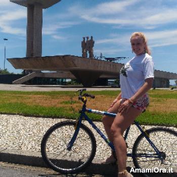 clara2410 - date a Italian, 100% free clara2410