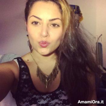 sarahy69 - date a Italian, 100% free sarahy69