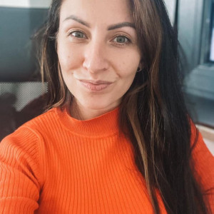 paola282 spoofed photo banned on amamiora.it